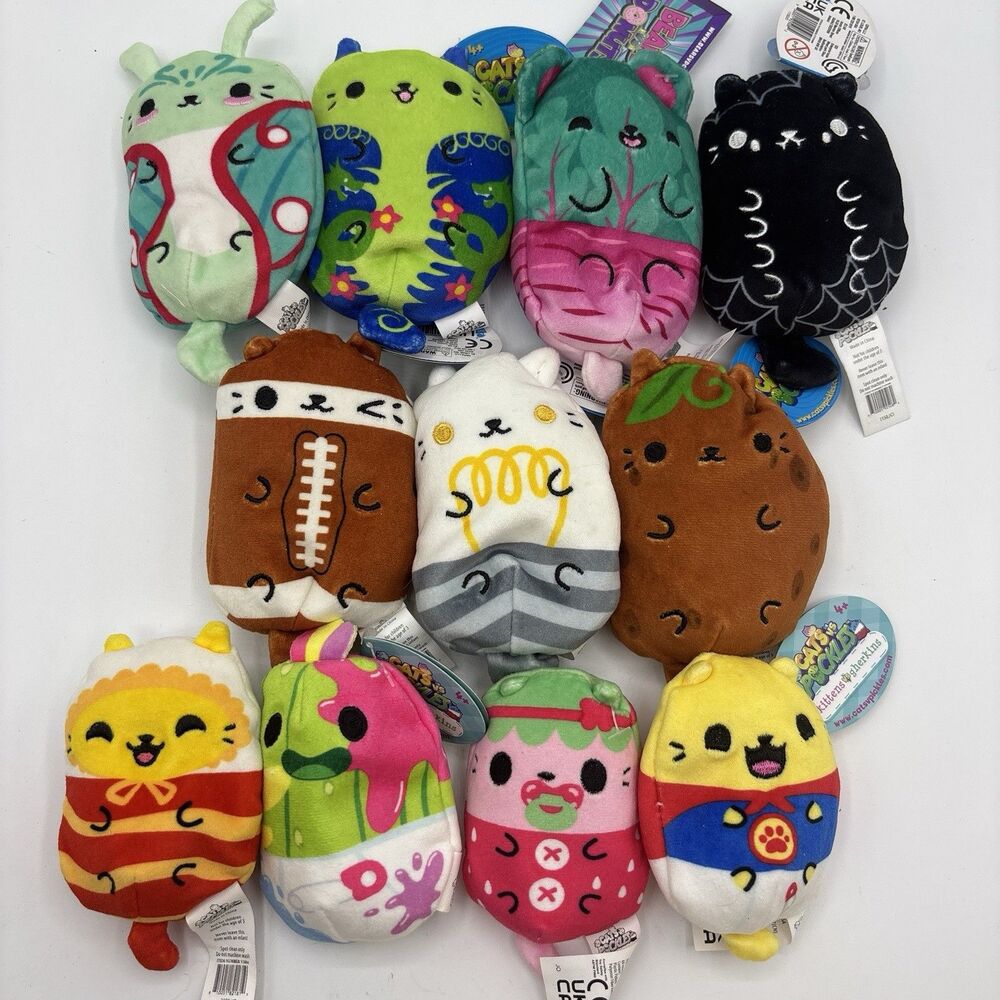 Cats Vs Pickles Lot Of 11 Plush Soft Bean Bags Super Pawberry Splat Spud Alva